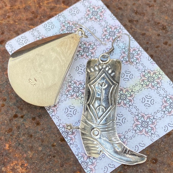 Signed-Sterling Silver Cowboy Hat & Boot Dangle Earrings Native American Western - Picture 8 of 10